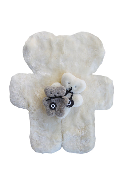 Flat Bear Rug Milk – Jasper Junior